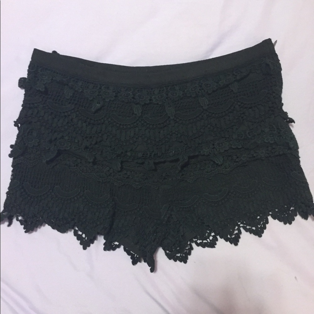 Lace High Rise Shorts